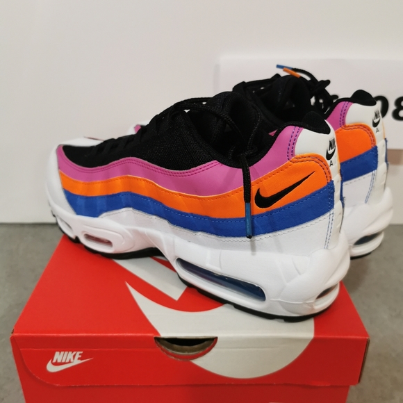 Nike Air Max 95 Essential - Picture 2 of 7